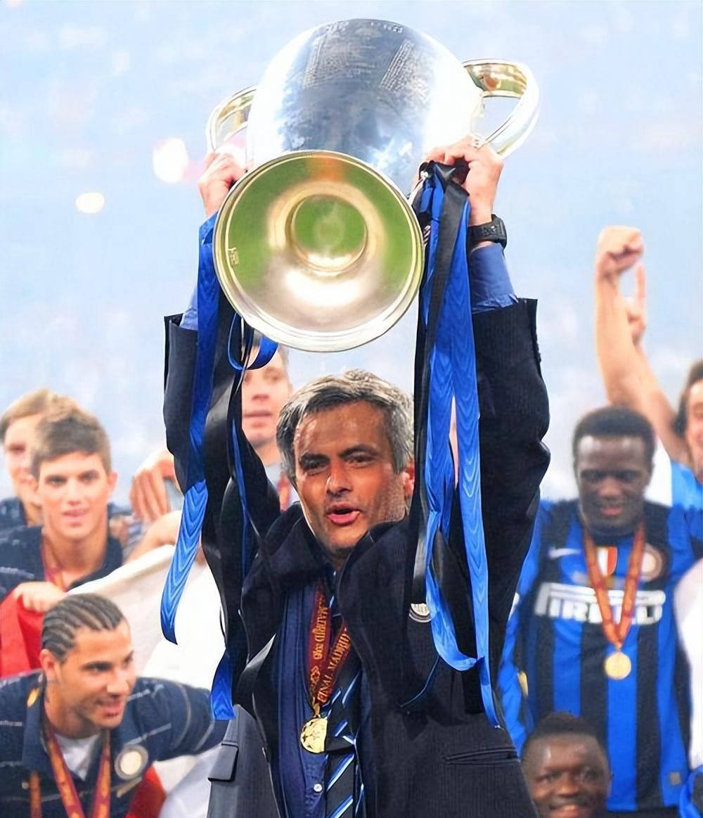 巧合让比赛更加精彩？穆里尼奥击败射手，新赛季完美错过